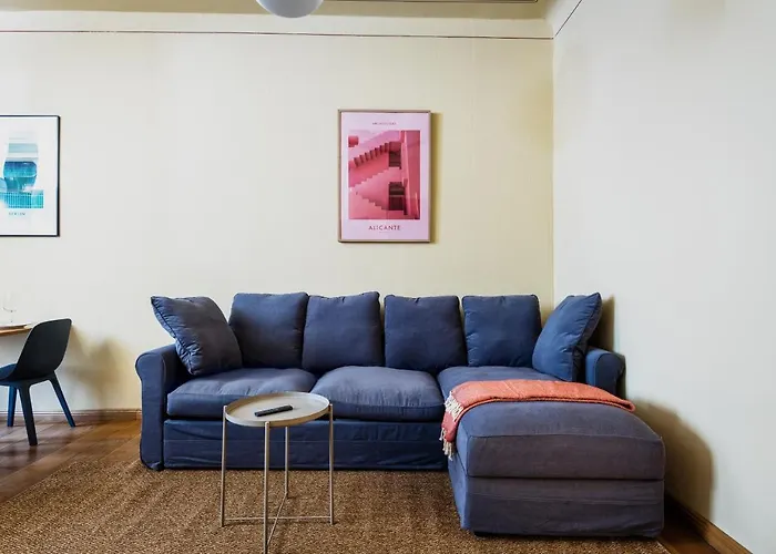 شقة Super Zentral Super Schoener Altbau In Moabit Rostockerstrasse Im Herzen Von Fuer Bis Zu 6 Personen